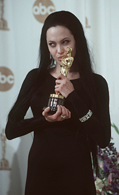 MydZz采集到Angelina Jolie