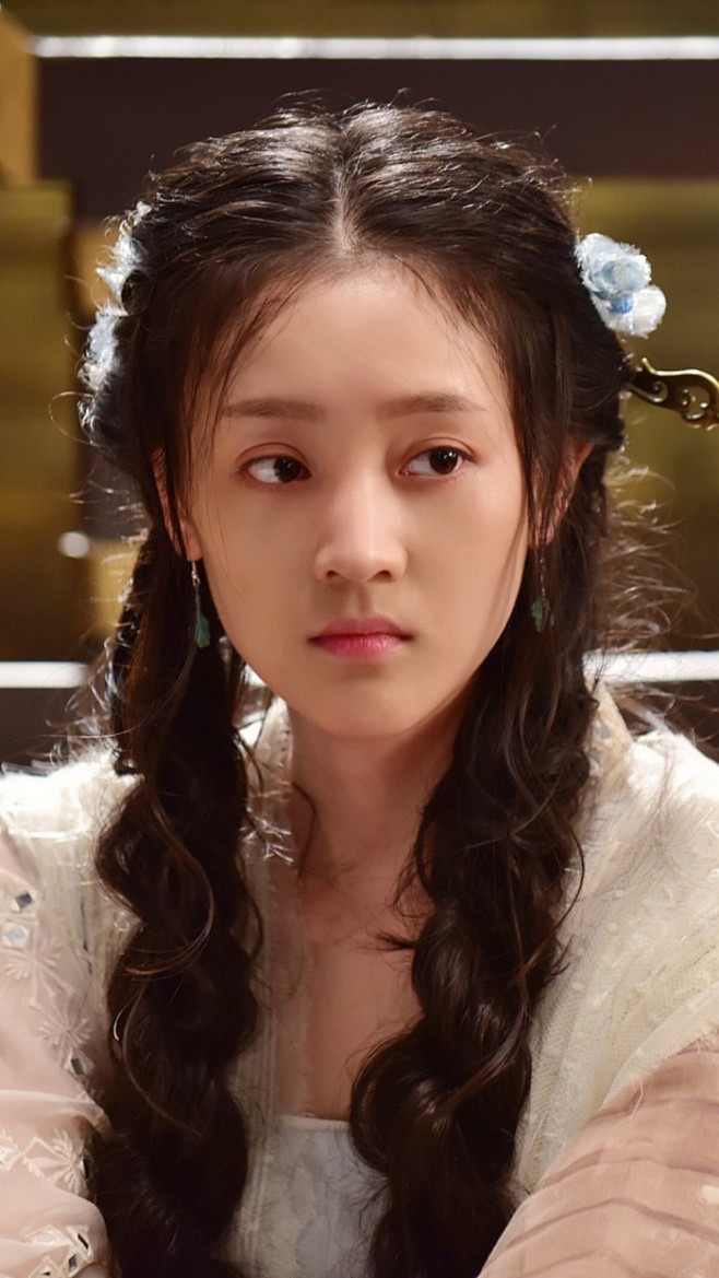 灵魂摆渡黄泉三七何花