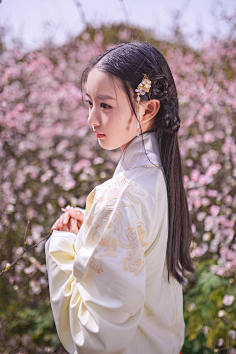小段936采集到女孩
