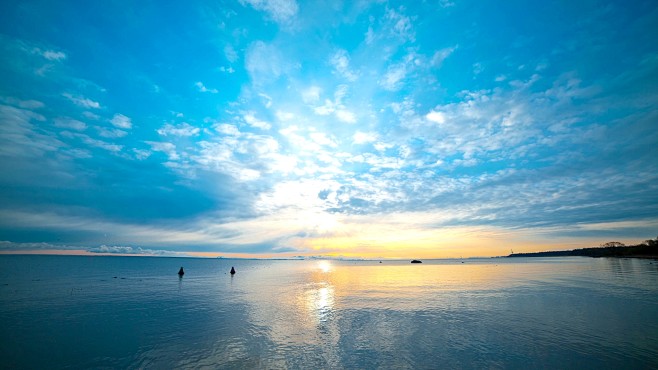 08背景天空白云蓝天白云合成素材场景素材天空背景蓝天白云海洋海水海底河水水背景1920背景合成素材合成素材夏天夏季背景沙滩椰树海报背景 海豚冲浪沙海星岛屿岛