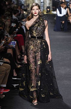 知人采集到【服饰】Elie Saab