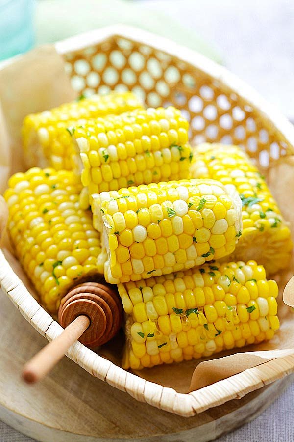酸海椒采集到美食 honey butter corn - juicy and sweet corns wit.