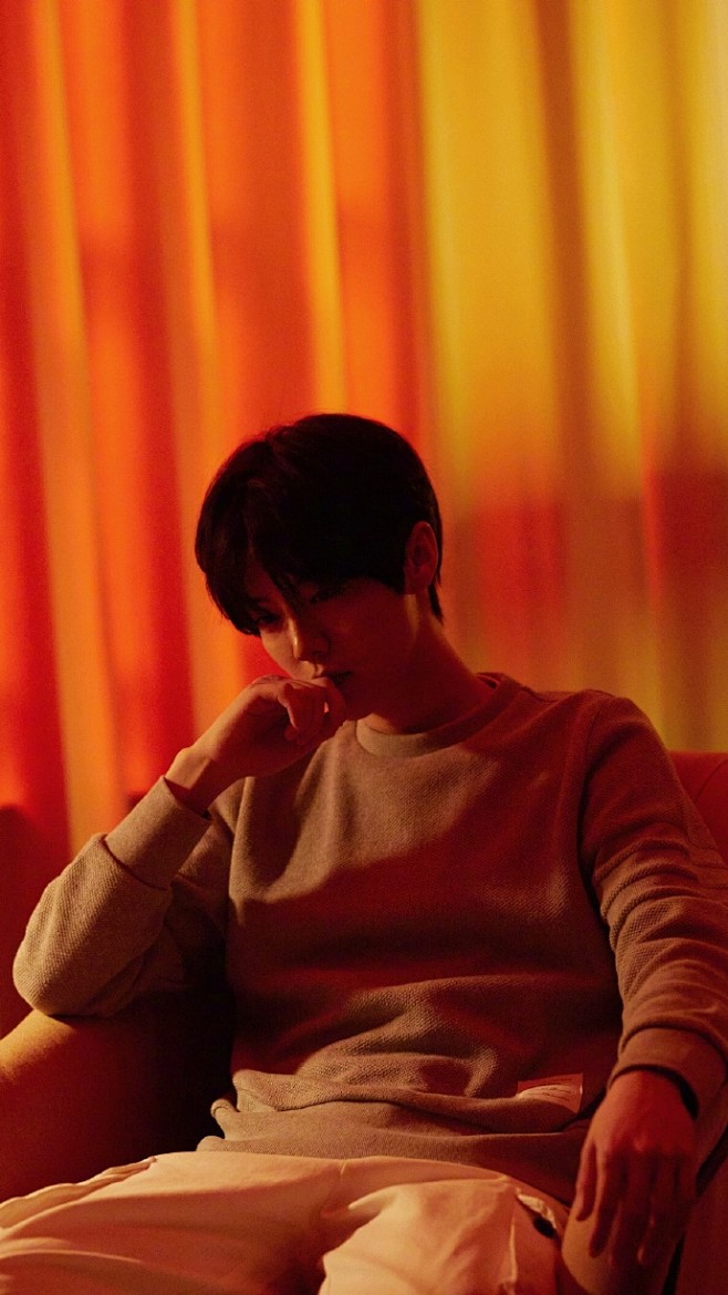 鹿晗 体会mv花絮图壁纸size