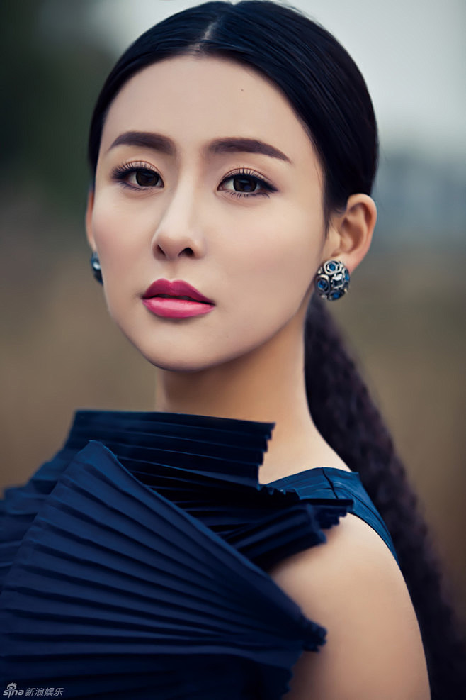 贾青中国内地女演员歌手1986年11月2日出生
