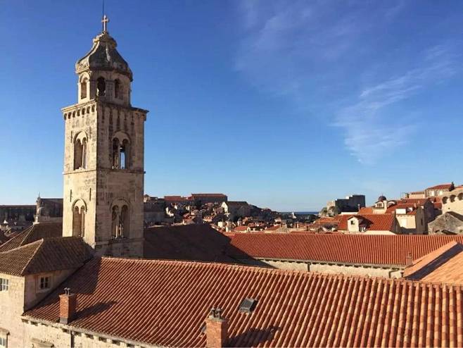 英法德意瑞奥这些中西欧发达国家。其实东欧也