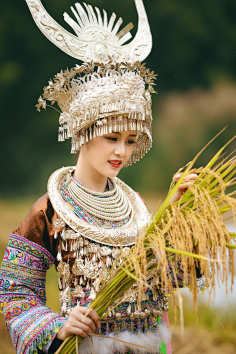 com 民族风中国风刺绣花荷花双龙鱼大项圈苗族苗银流苏项链女挂件饰品