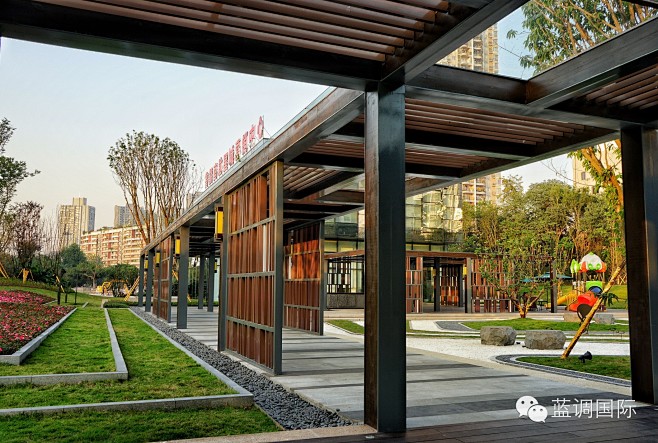 17:54:07【蓝调出品】鲁能南渝星城示范区 打造现代简约风景观——亭