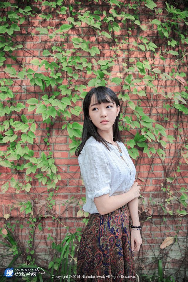 很纯很萌哒的齐刘海萌妹子清新写真5