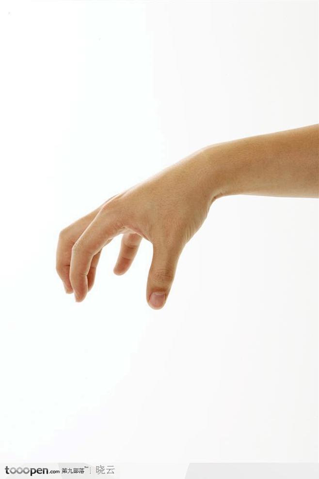 手势喻意抓的手势