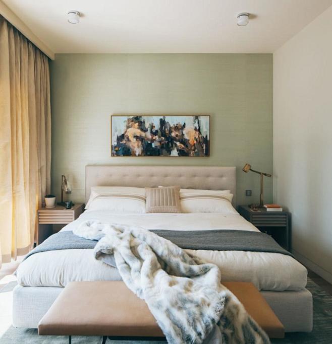 床背简约的线条加上拉扣装饰简单而不失个性