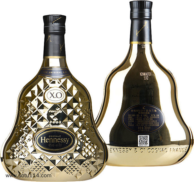 金色酒瓶轩尼诗xo洋酒