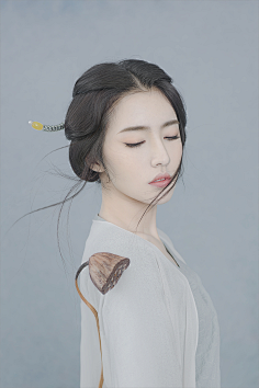Koreyoshi·采集到女人