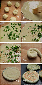 如何做葱香芝麻烙饼的做法（中式面点菜谱）