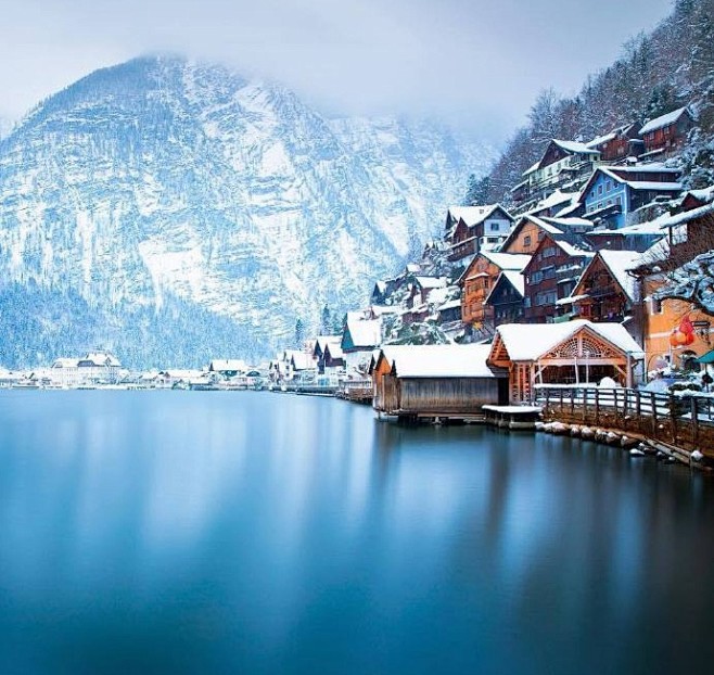 奥地利 Hallstatt小镇的冬天 世界上最美的湖畔小