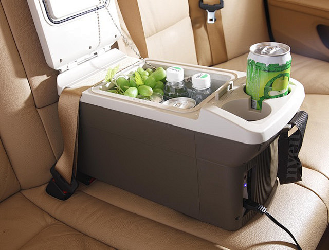 车载制冷冰箱