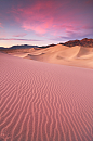 沙漠之梦 - 粉红色的沙丘，死亡谷国家公园，加州，美国