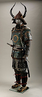 日本武士铠甲设计 来自设计史诗 - 微博@北坤人素材