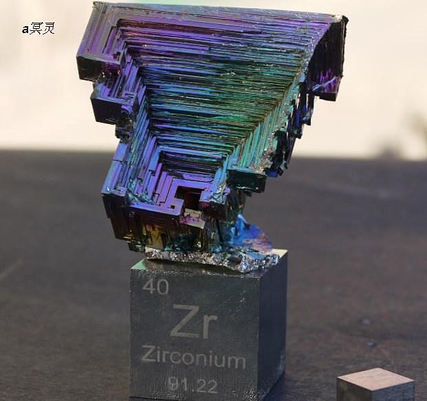 批发大尺寸高质量铋晶体彩色金属晶体元素矿物收藏礼品1kg淘宝网