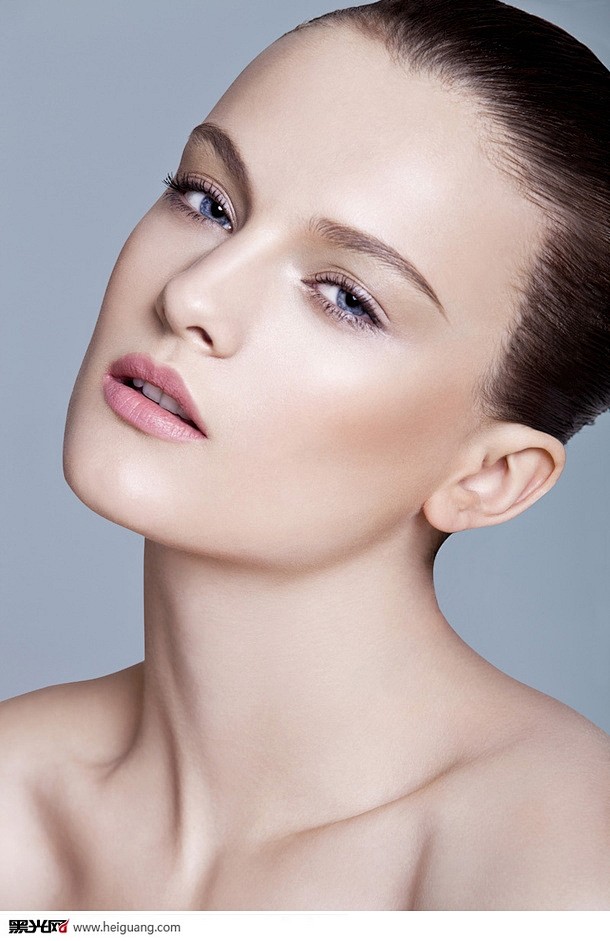 裸妆化妆造型