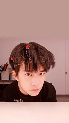 额骗人呀采集到蓝·颜控