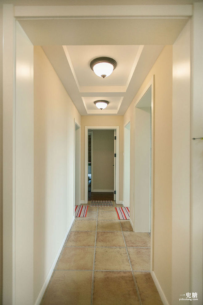 装修样板房家居家装室内设计住宅软装装潢现代简约走廊过道吊顶吸顶灯