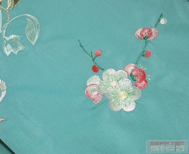 汉服绣花
