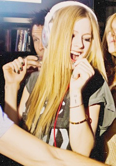 Alan020采集到Avril Lavigne