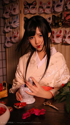 陆墨清采集到人像(汉服古装)