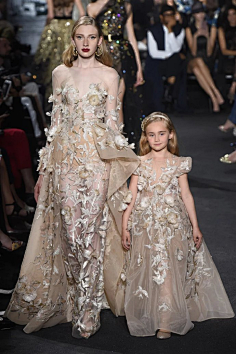 知人采集到【服饰】Elie Saab