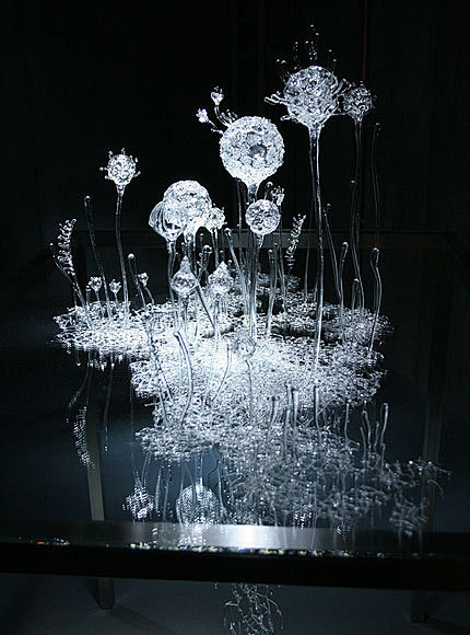 青木美歌的玻璃雕塑