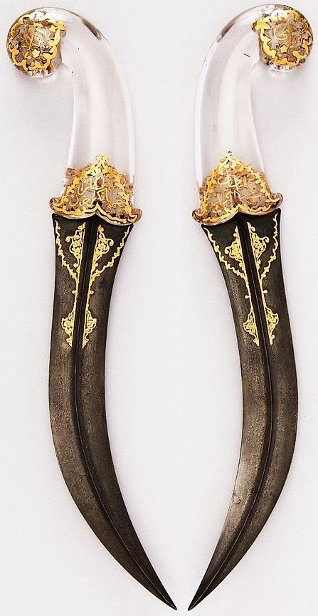 绘画参考波斯双短刃和大弯刀很帅