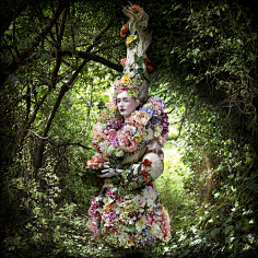 湖畔阴影采集到克里斯蒂·米切尔(Kirsty Mitchell),英国摄影师