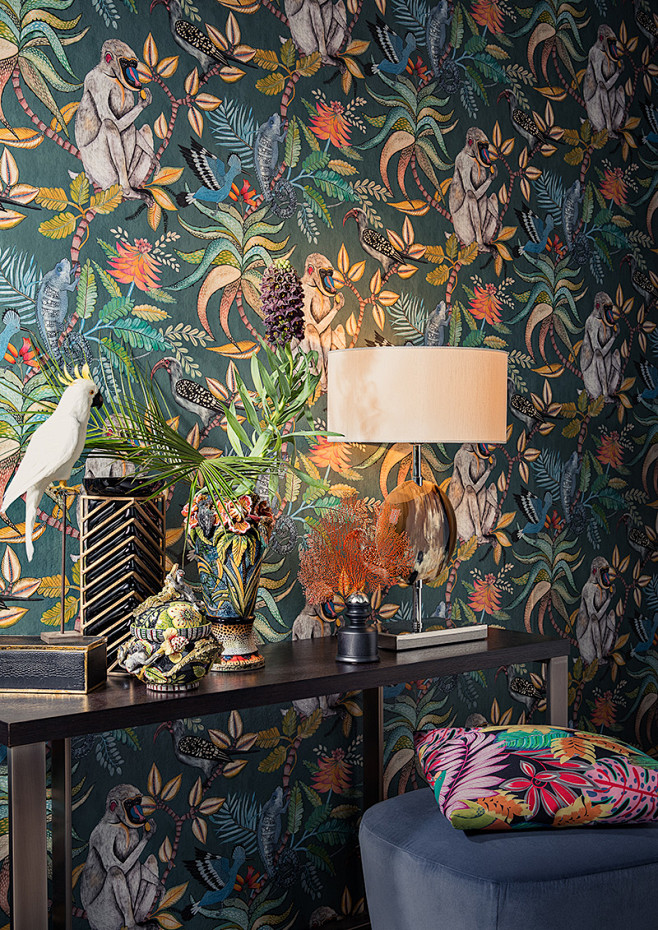 botanicaltriumphlushvegetationpervadetheinteriorspaceslikea