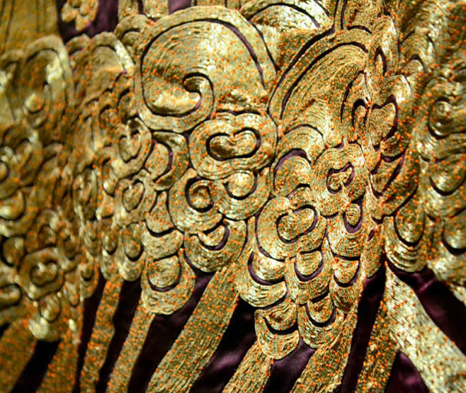 旭在东北修炼摩登魅力等级漂亮的盘金绣一根线盘到底中途不能断掉或者