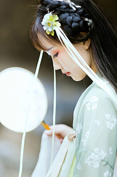 小段936采集到女孩