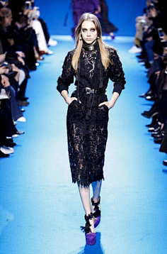 知人采集到【服饰】Elie Saab
