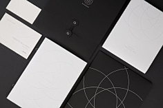 Ouou-Design采集到VI品牌