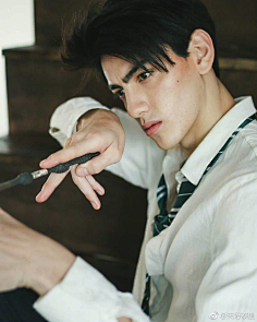LK啊啊啊采集到好看的男生