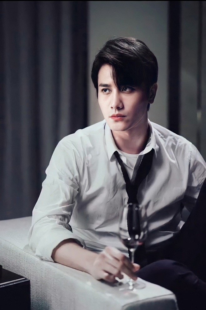 彭冠英掌中之物