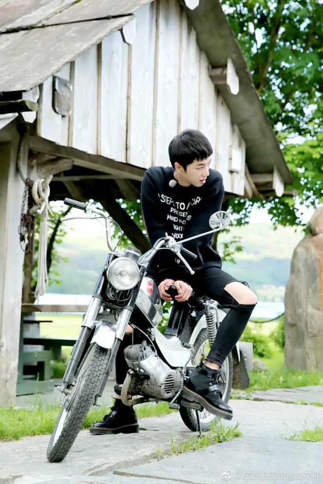 旅途的花样#最后一波花花@华晨宇yu .