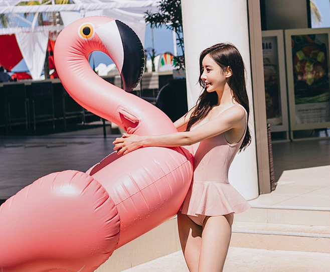 ▼sonyoonjoo160504图片bp更新水蜜桃甜美芭比晶莹荷叶泳衣看图孙允珠