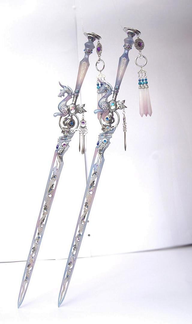 oОjiaチú‰从浮a尘转采于2020-08-30 16:17:33麒麟双剑(麒麟星)武器