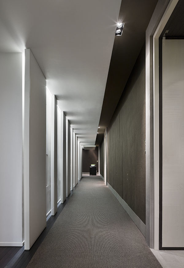 走道-花瓣网|陪你做生活的设计师 | 办公室前台装修效果图片