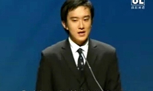 21世纪全国英语演讲比赛 第一名 曹丰 清华大学