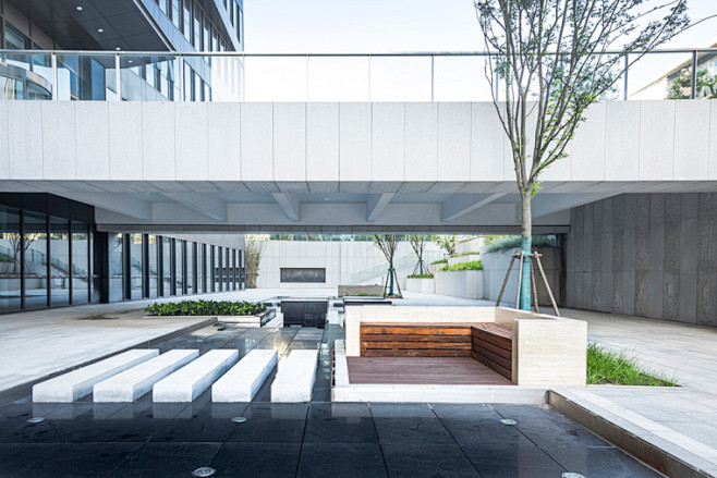 上海漕河泾开发区浦江高科技园办公景观14