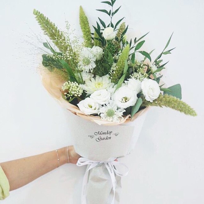 Vant1ngWong采集到捧花