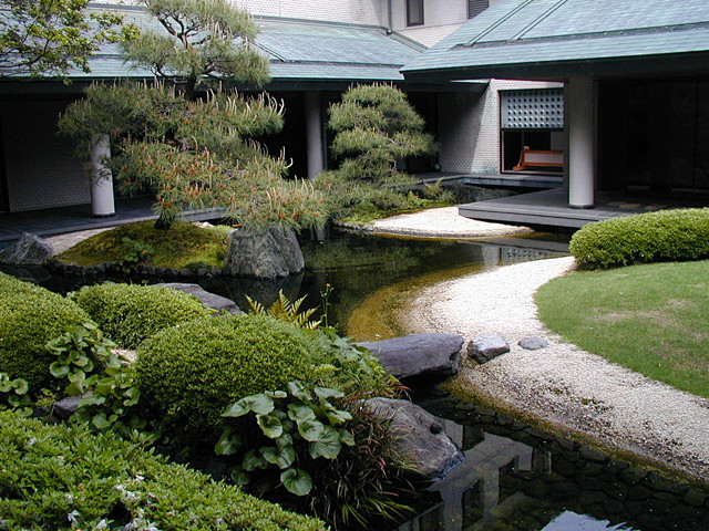 19年完成京都府府民ホール日本庭園京都府府民ホール日本庭園 植藤造園