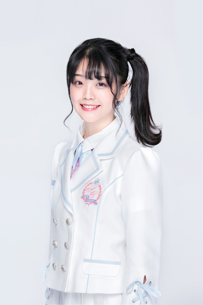 akb48 teamsh 一期队服公式照