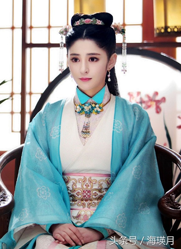 继《锦绣未央》之后李心艾再演古装剧,华丽变