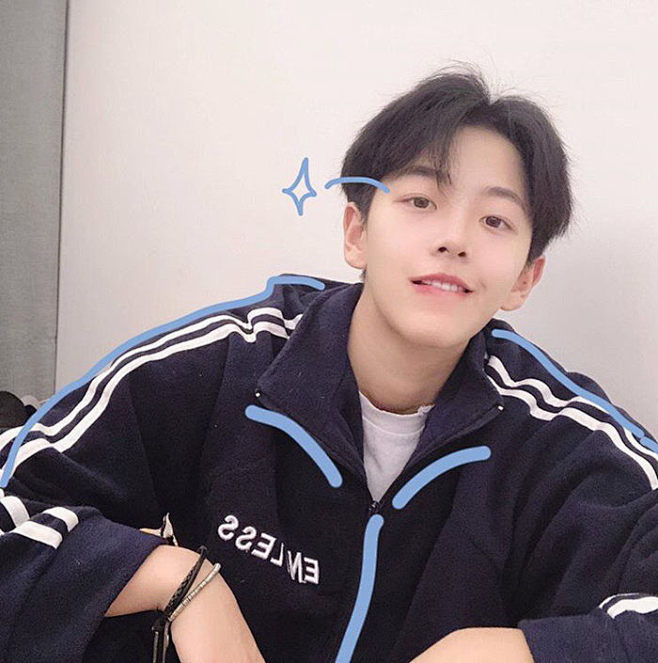 周小头从苡安颜转采于2021-09-27 15:15:48二十岁小鲜肉逗号刘海发型